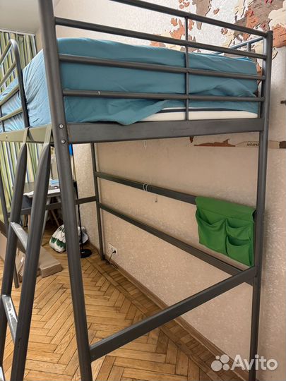 Кровать чердак IKEA 90х200