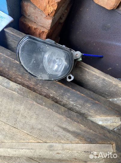 Противотуманка на ауди а8д3
