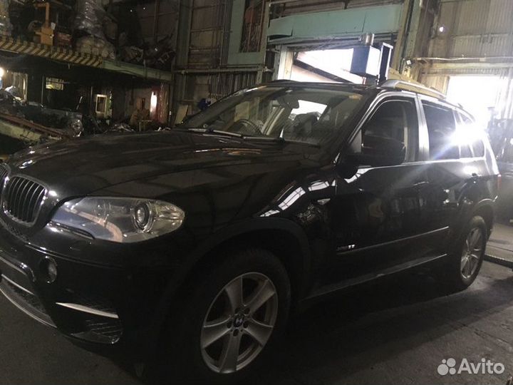 Радиатор печки Bmw X5 E70N SAV N55B30A 06.2011