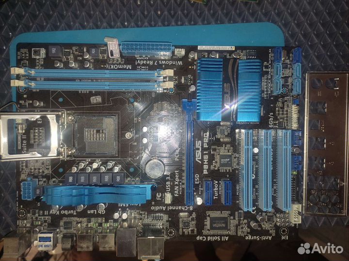Материнская плата 1155