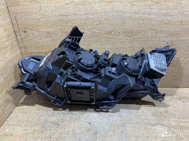 Фара передняя правая Renault Talisman 142177