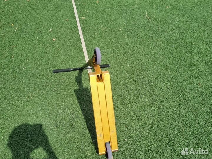 Трюковой самокат street mama