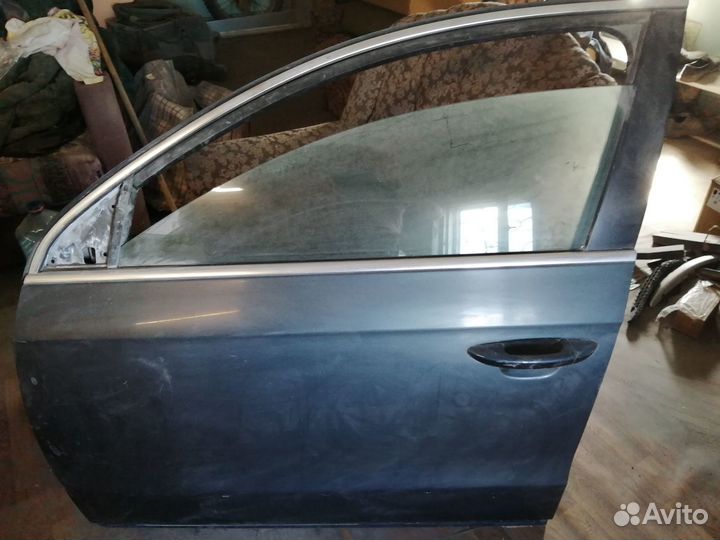 Дверь передняя левая VW passat B6