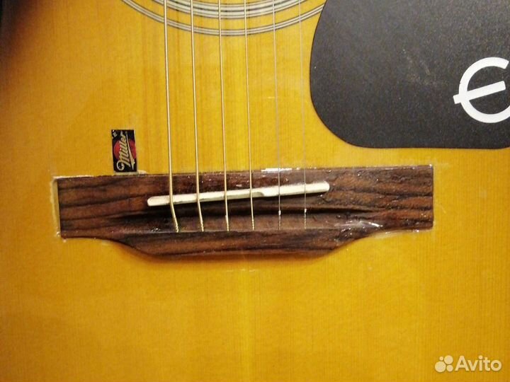 Гитара акустическая Epiphone Pro-1