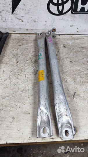 Распорка передняя подкапотная BMW 5 F10