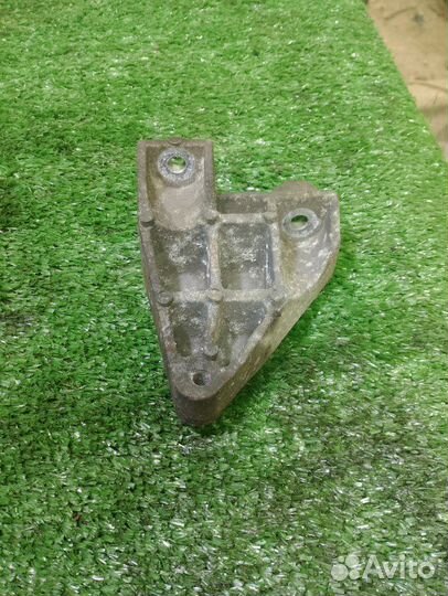 Кронштейн генератора Chevrolet Lacetti F16D3 2006