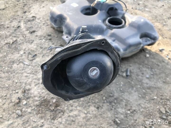 Бак топливный Renault Sandero 2009-2014