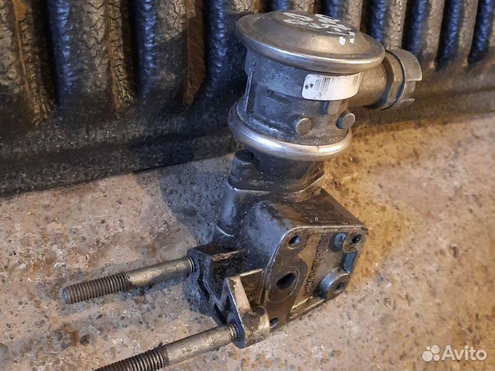 Клапан егр Skoda Octavia Tour