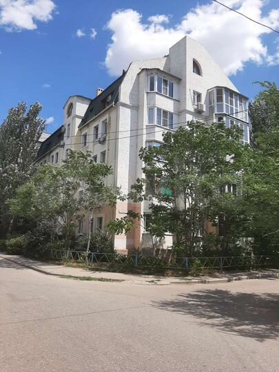 2-к. квартира, 64 м², 4/6 эт.