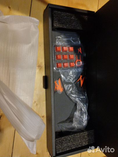 Игровая механическая клавиатура