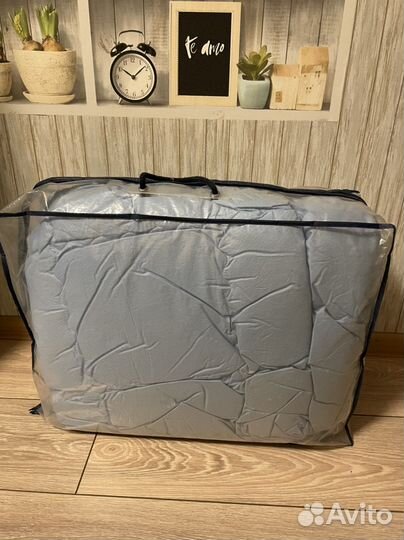 Одеяло пуховое