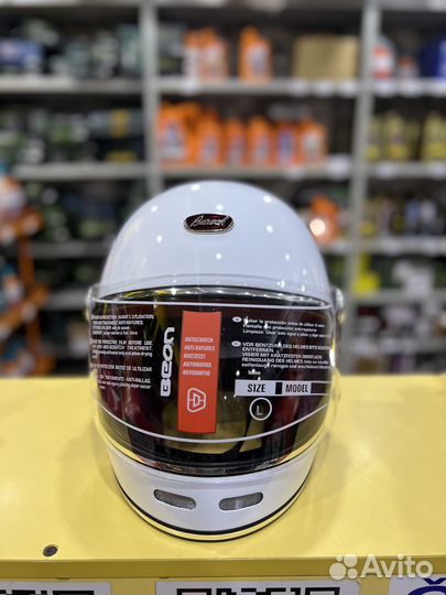 Мотошлем Beon Vintage F1 white/red-blue