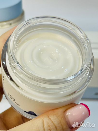 Round Lab увлажняющий крем для лица Dokdo 1025