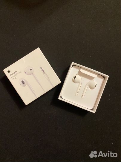 Наушники Apple EarPods 3.5 мм