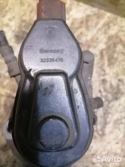 Тормозной суппорт задний левый Audi A4 B8