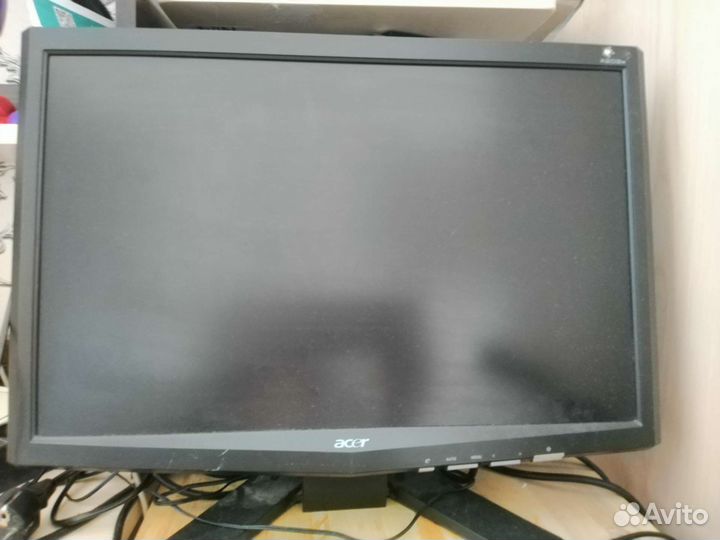 Монитор широкоформатный 20 дюймов