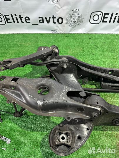 Балка задняя Mercedes W204 W212