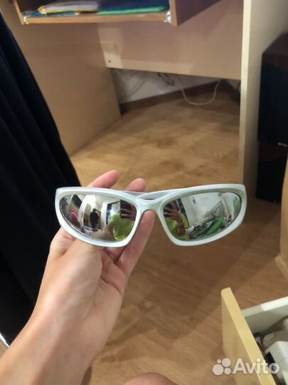 Солнцезащитные очки