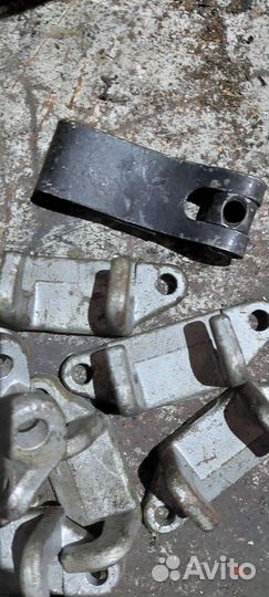 Хомут крепления стартера верхний в сборе на ямз