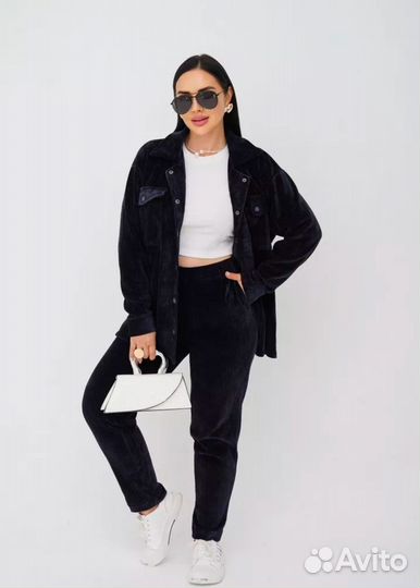 Велюровый костюм женский