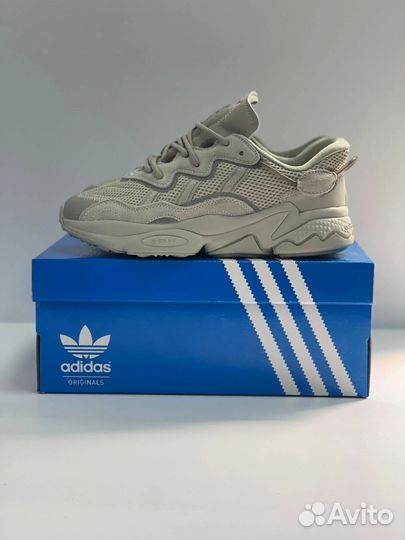 Кроссовки Adidas Ozweego