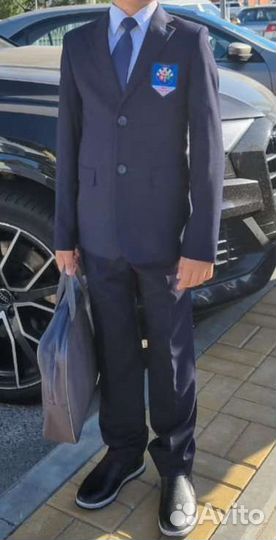 Школьный костюм для мальчика 140 синий