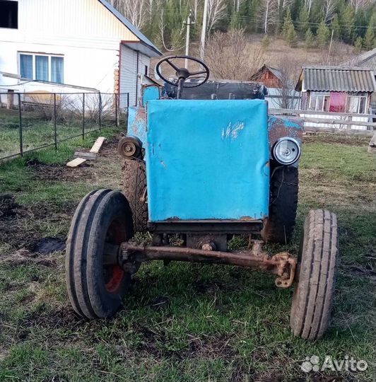 Трактор, 2000