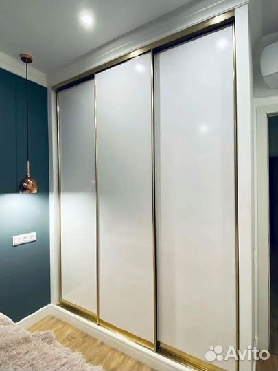 Раздвижная перегородка