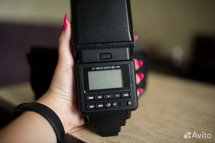 Фотовспышка Sigma EF-500 DG Super