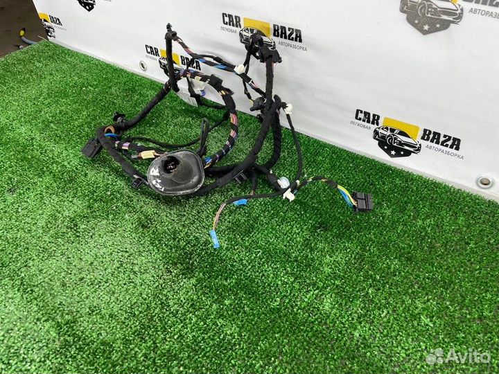 Электропроводка двери передней правой R BMW X1