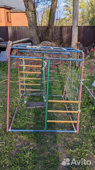 Детский спортивный комплекс