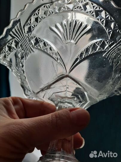 Вазочка на ножке фруктовница конфетница стекло