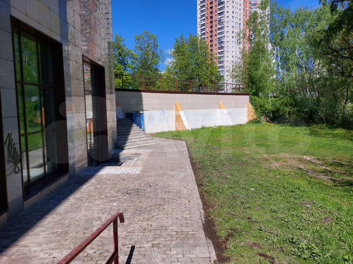 Общепит, 750 м²