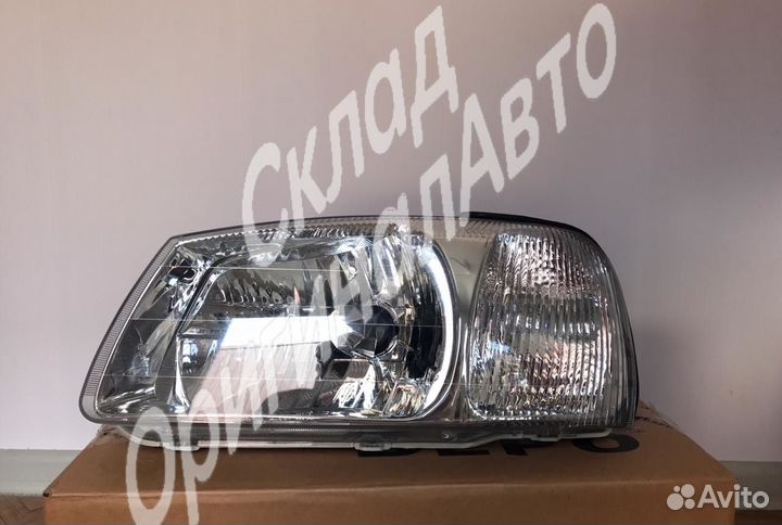 Фара передняя левая Хендай Акцент электро