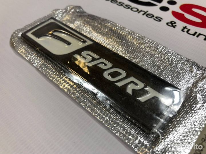 Эмблема Lexus F-Sport Длинная N148