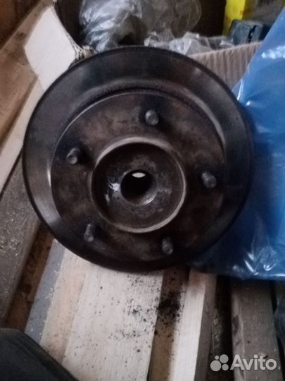 Диск тормозной со ступицой нива