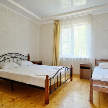 Дом на участке 100 м² (Абхазия)