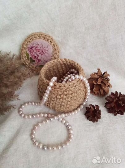 Корзина вязанная из джута с крышкой