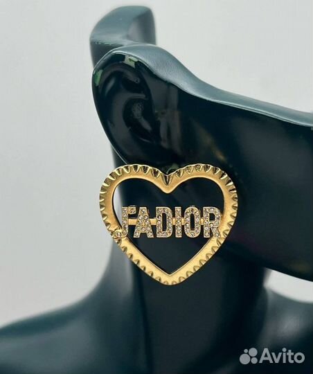 Серьги Dior сердце