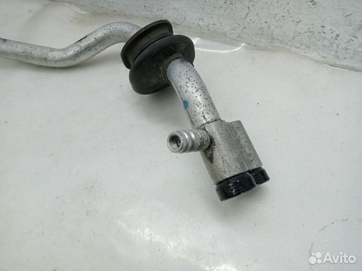 Трубка кондиционера audi A4 B8