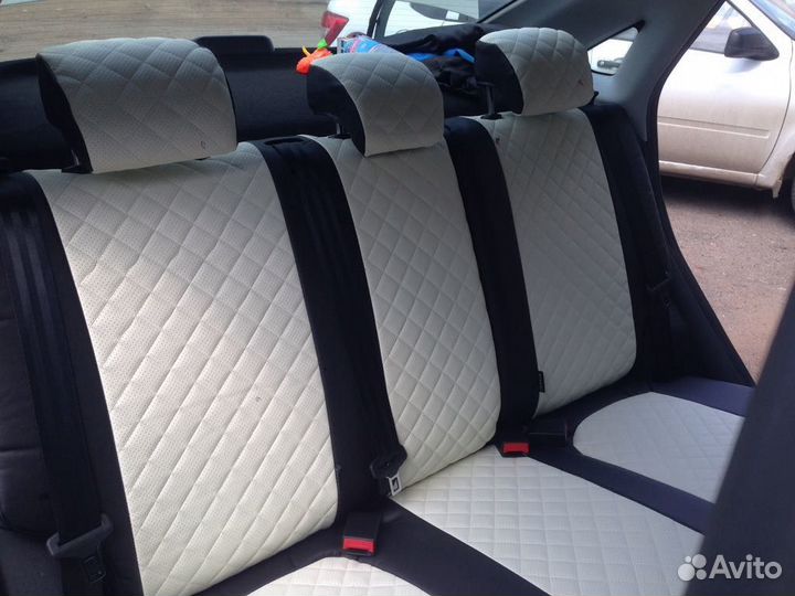 Чехлы из экокожи ромб Лада Веста