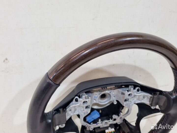 Руль Toyota Land Cruiser 200 2016-2022