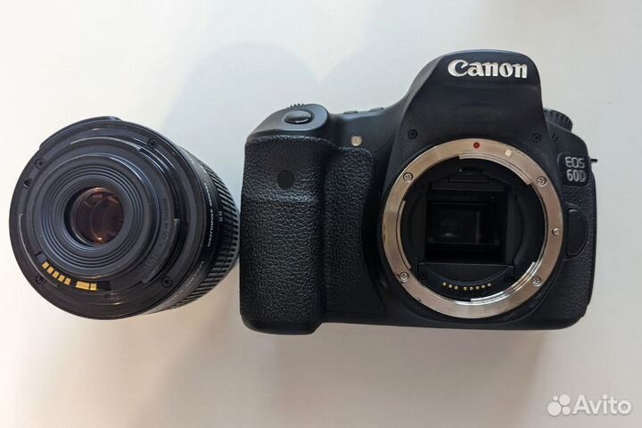 Фотоаппарат Canon EOS 60D kit 18-55mm