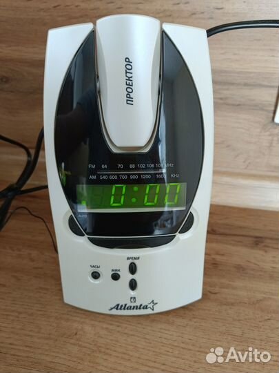 Электронные радио часы Атланта