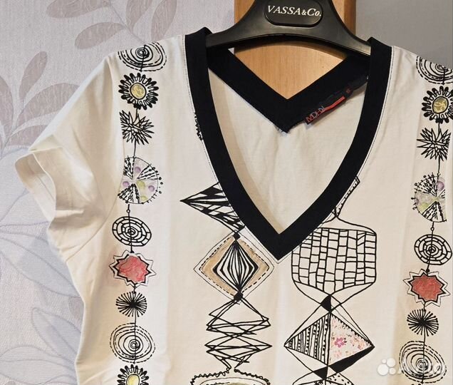 Майка с геометрическими узора