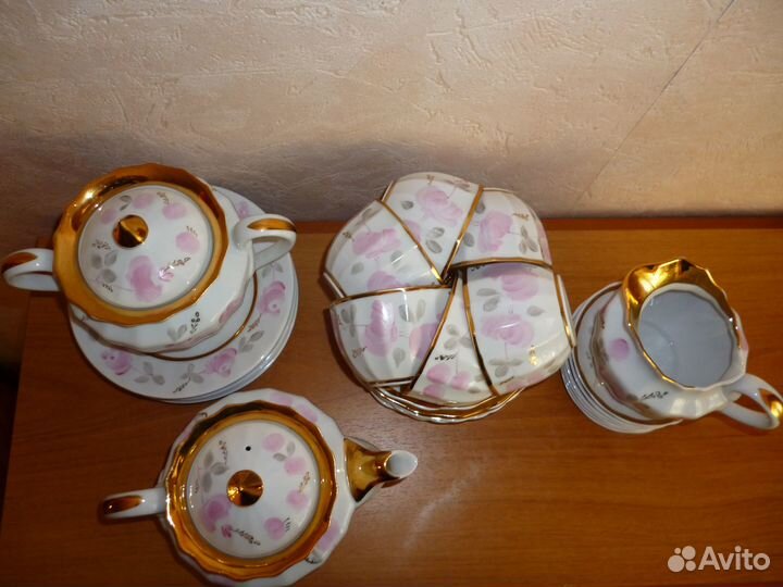 Чайный сервиз (фарфоровый) Роза розовая