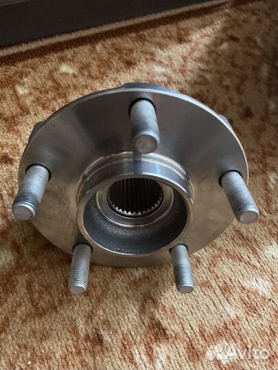 Продам ступицу в сборе на ниссан теана L33