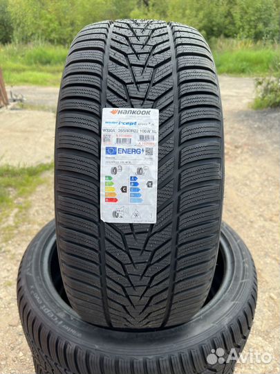 Hankook Winter I'Cept Evo 3 X W330A 265/40 R22