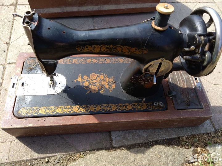 Швейная машинка