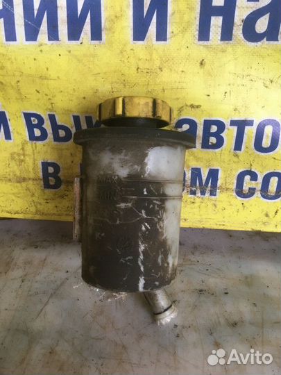 Бачок гур Ford Transit